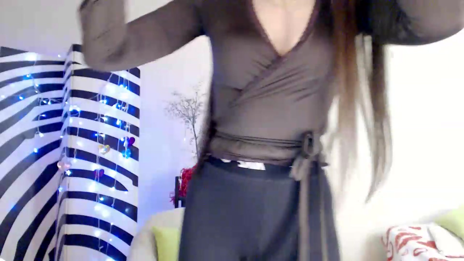 Gallery image thumbnail from BareflySi's myfreecams stream on, 06/10/2026, 09:17 image 7 of 20