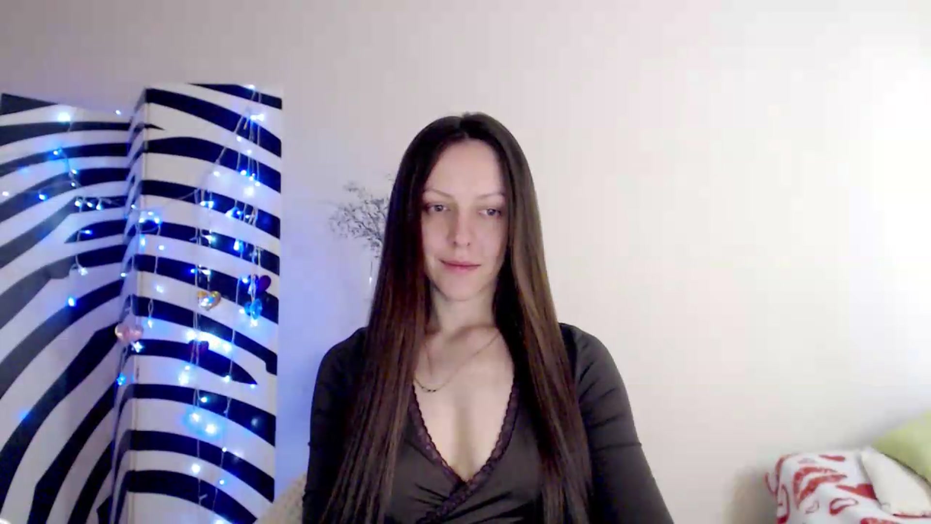 Gallery image thumbnail from BareflySi's myfreecams stream on, 06/10/2026, 09:17 image 10 of 20