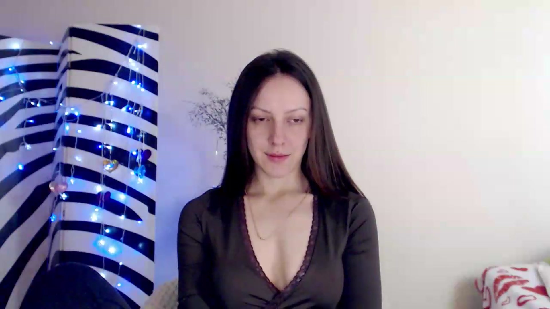 Gallery image thumbnail from BareflySi's myfreecams stream on, 06/10/2026, 09:17 image 5 of 20