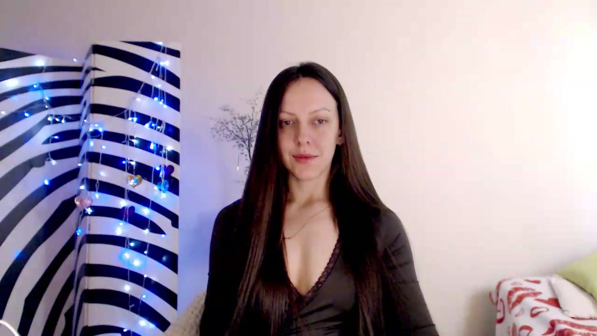 Gallery image thumbnail from BareflySi's myfreecams stream on, 06/10/2026, 09:17 image 16 of 20