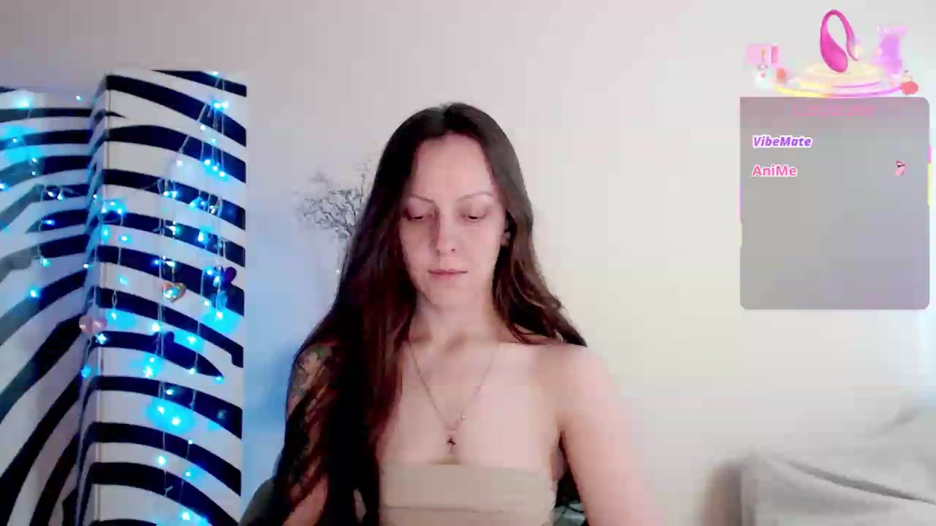 Gallery image thumbnail from BareflySi's myfreecams stream on, 06/12/2026, 10:27 image 1 of 20