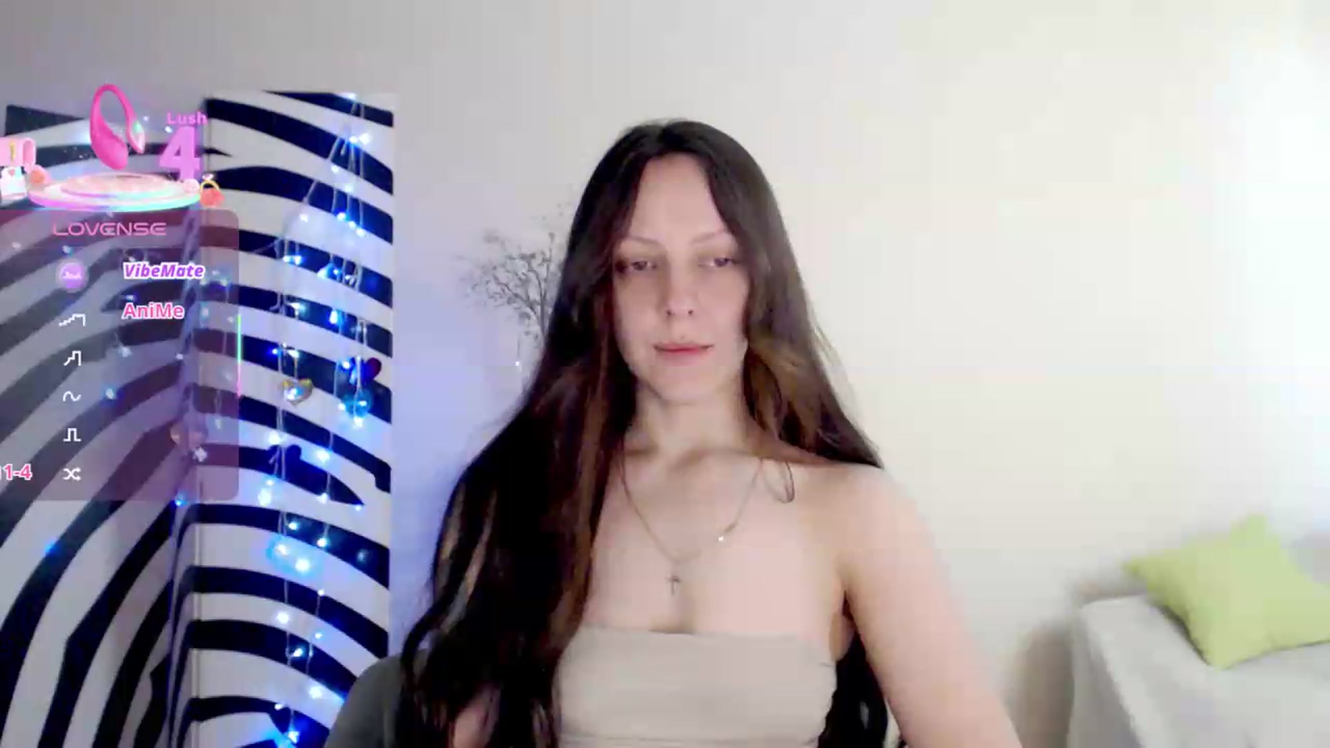 Gallery image thumbnail from BareflySi's myfreecams stream on, 06/14/2026, 09:59 image 5 of 20