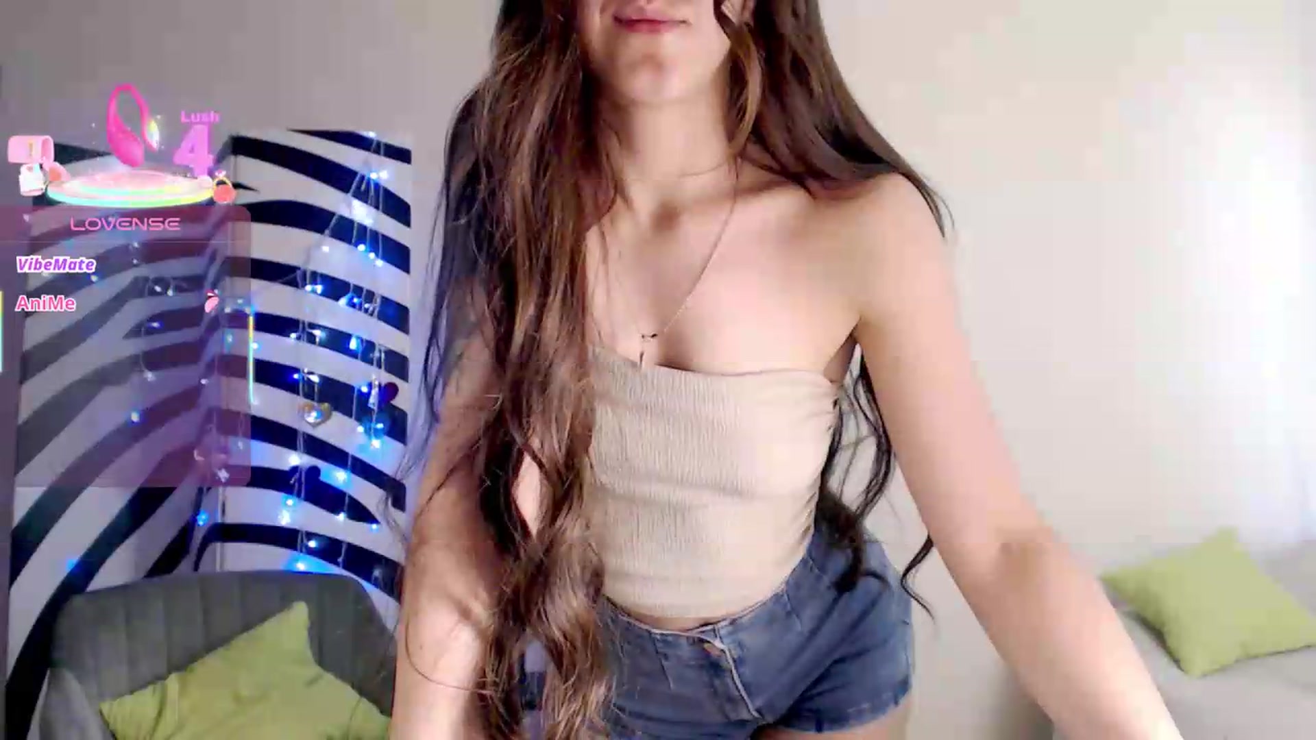 Gallery image thumbnail from BareflySi's myfreecams stream on, 06/14/2026, 12:19 image 5 of 20