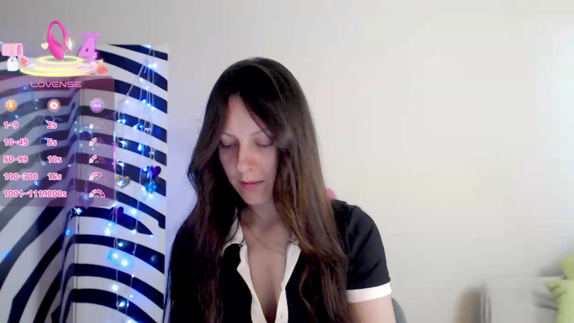 Gallery image thumbnail from BareflySi's myfreecams stream on, 06/19/2026, 09:29 image 15 of 20