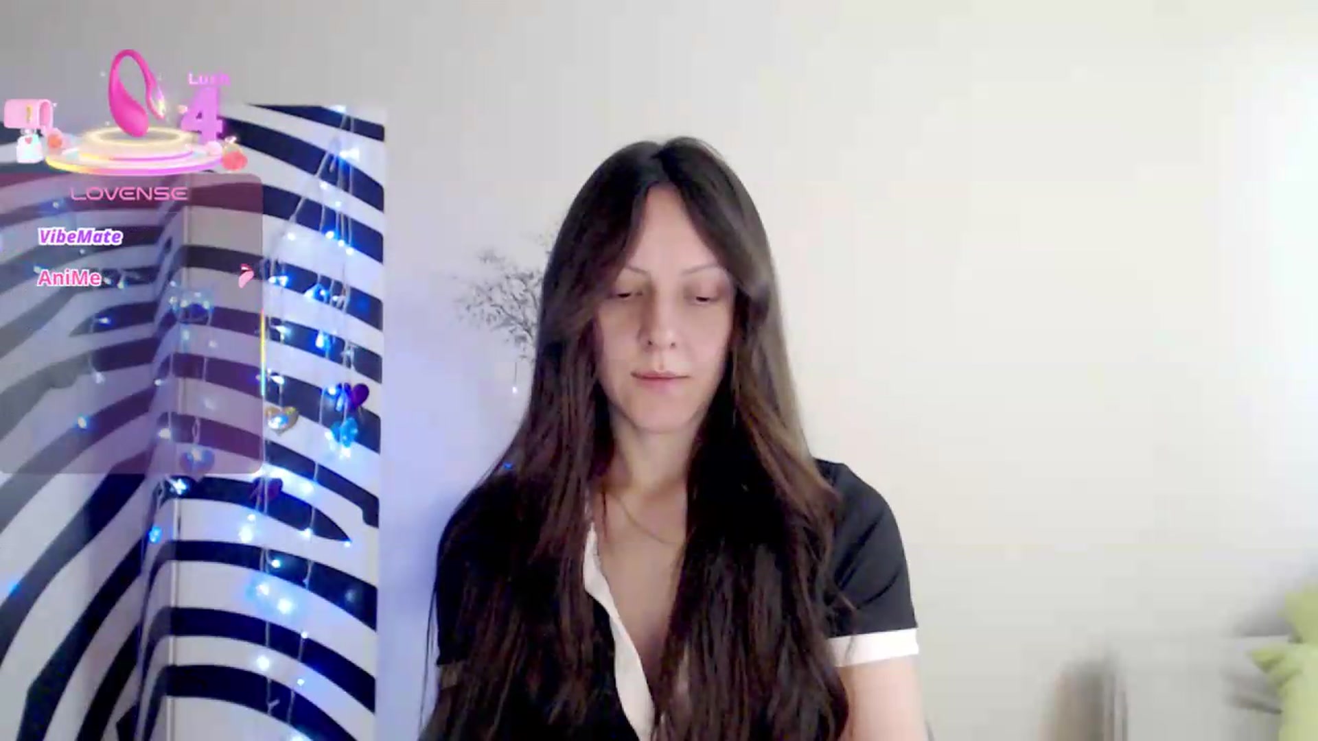 Gallery image thumbnail from BareflySi's myfreecams stream on, 06/19/2026, 09:29 image 17 of 20