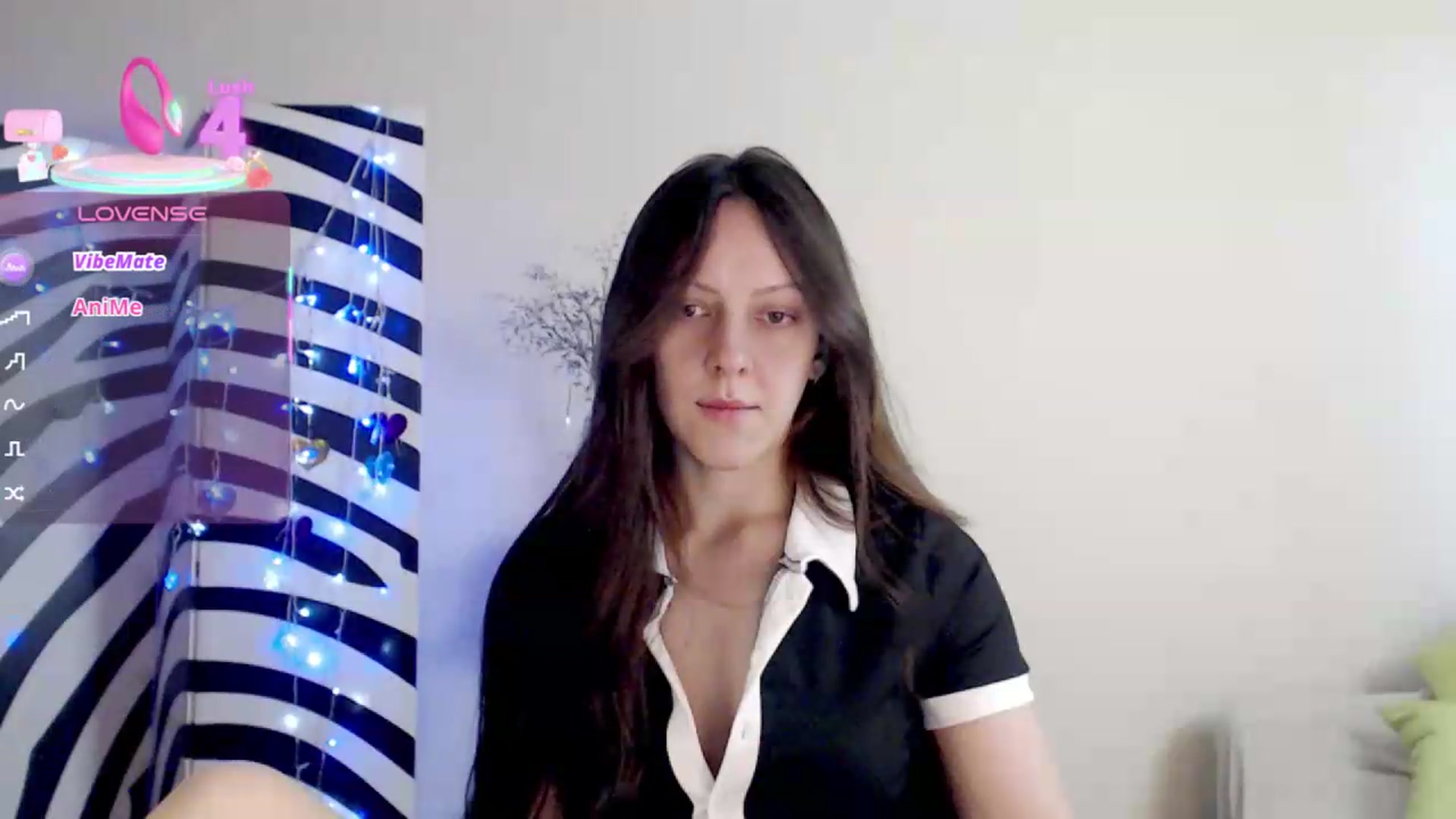 Gallery image thumbnail from BareflySi's myfreecams stream on, 06/19/2026, 09:29 image 8 of 20