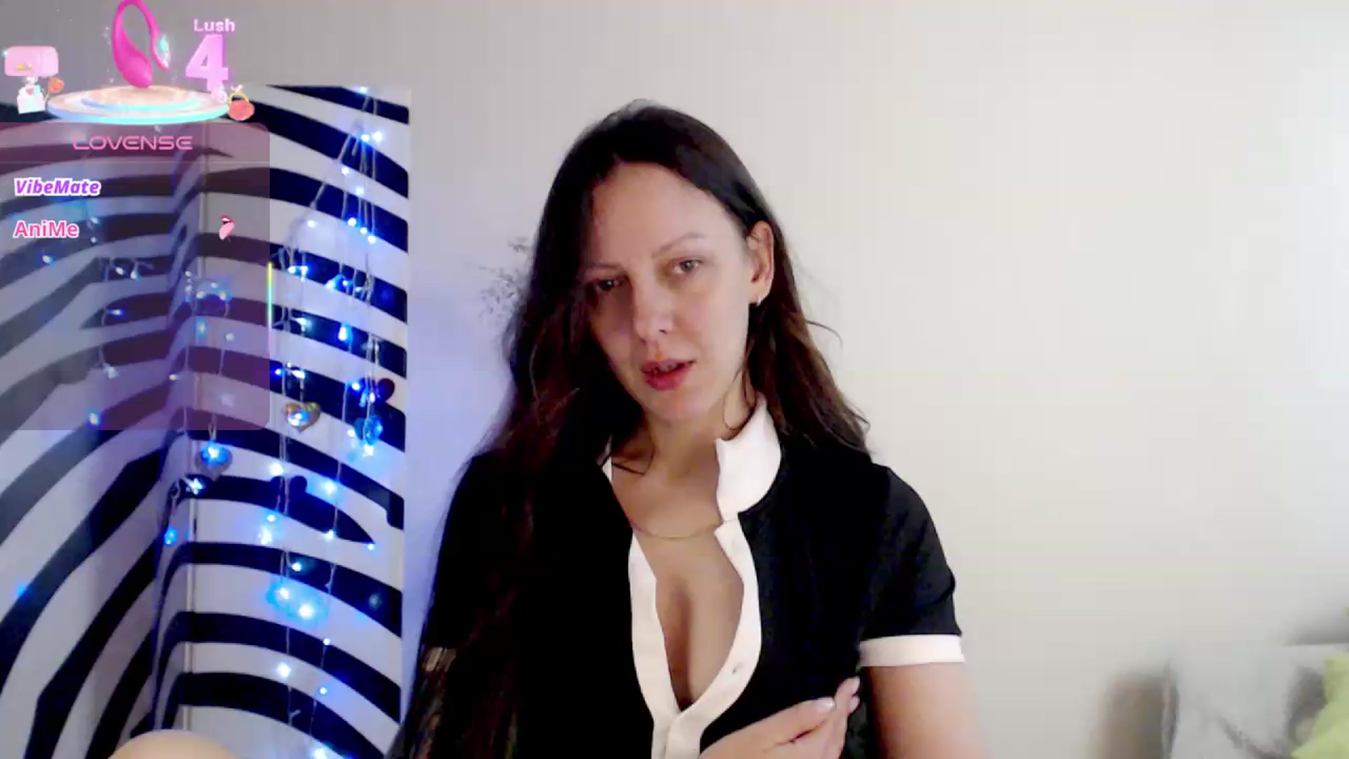 Gallery image thumbnail from BareflySi's myfreecams stream on, 06/20/2026, 09:25 image 16 of 20