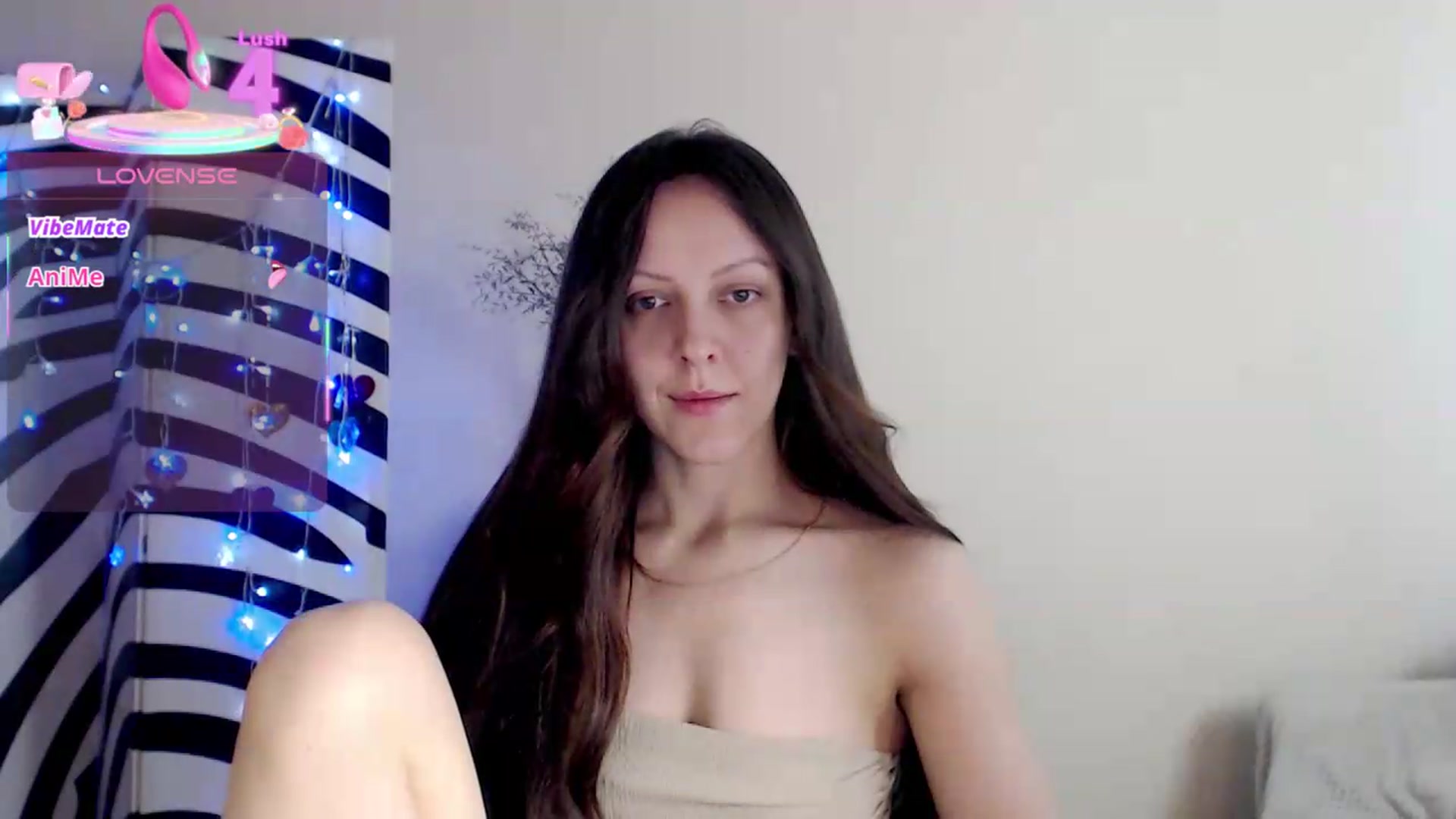 Gallery image thumbnail from BareflySi's myfreecams stream on, 06/20/2026, 10:13 image 18 of 20