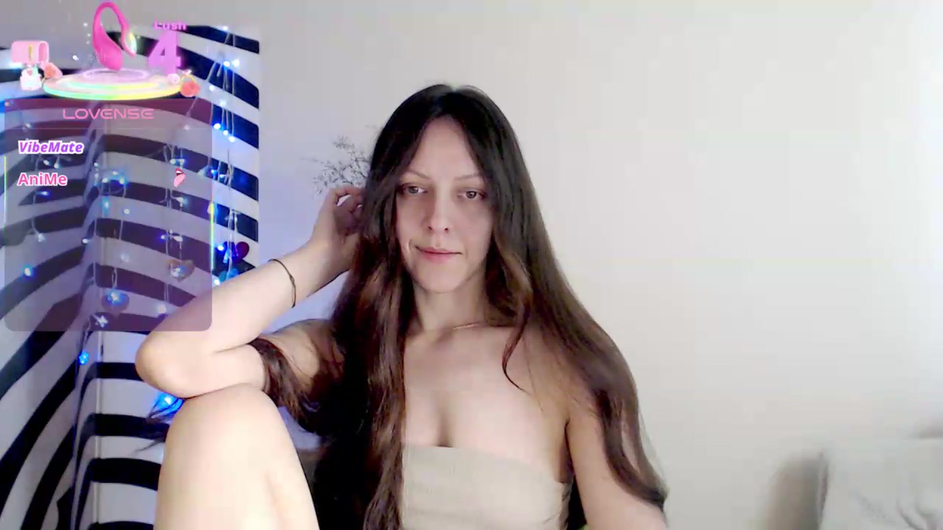 Gallery image thumbnail from BareflySi's myfreecams stream on, 06/20/2026, 12:25 image 19 of 20