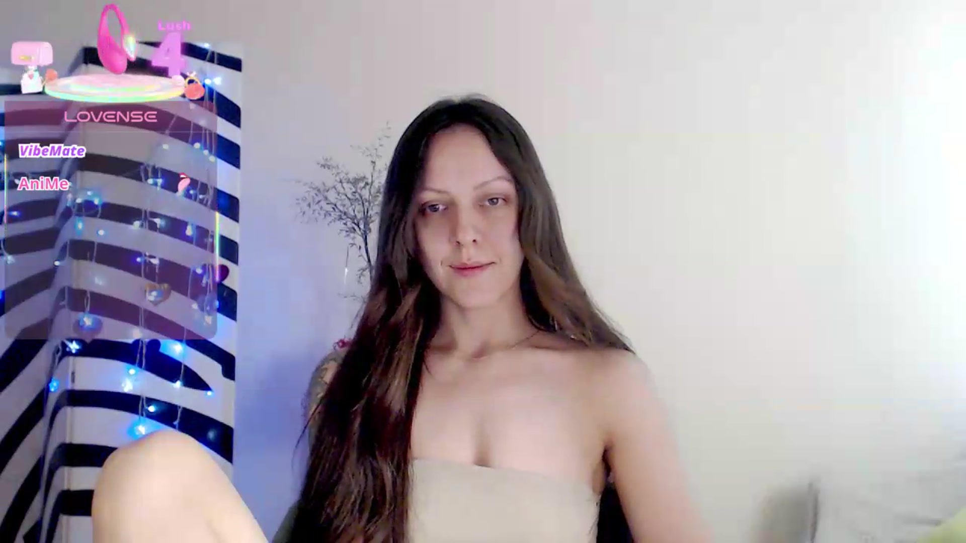 Gallery image thumbnail from BareflySi's myfreecams stream on, 06/20/2026, 14:08 image 2 of 20