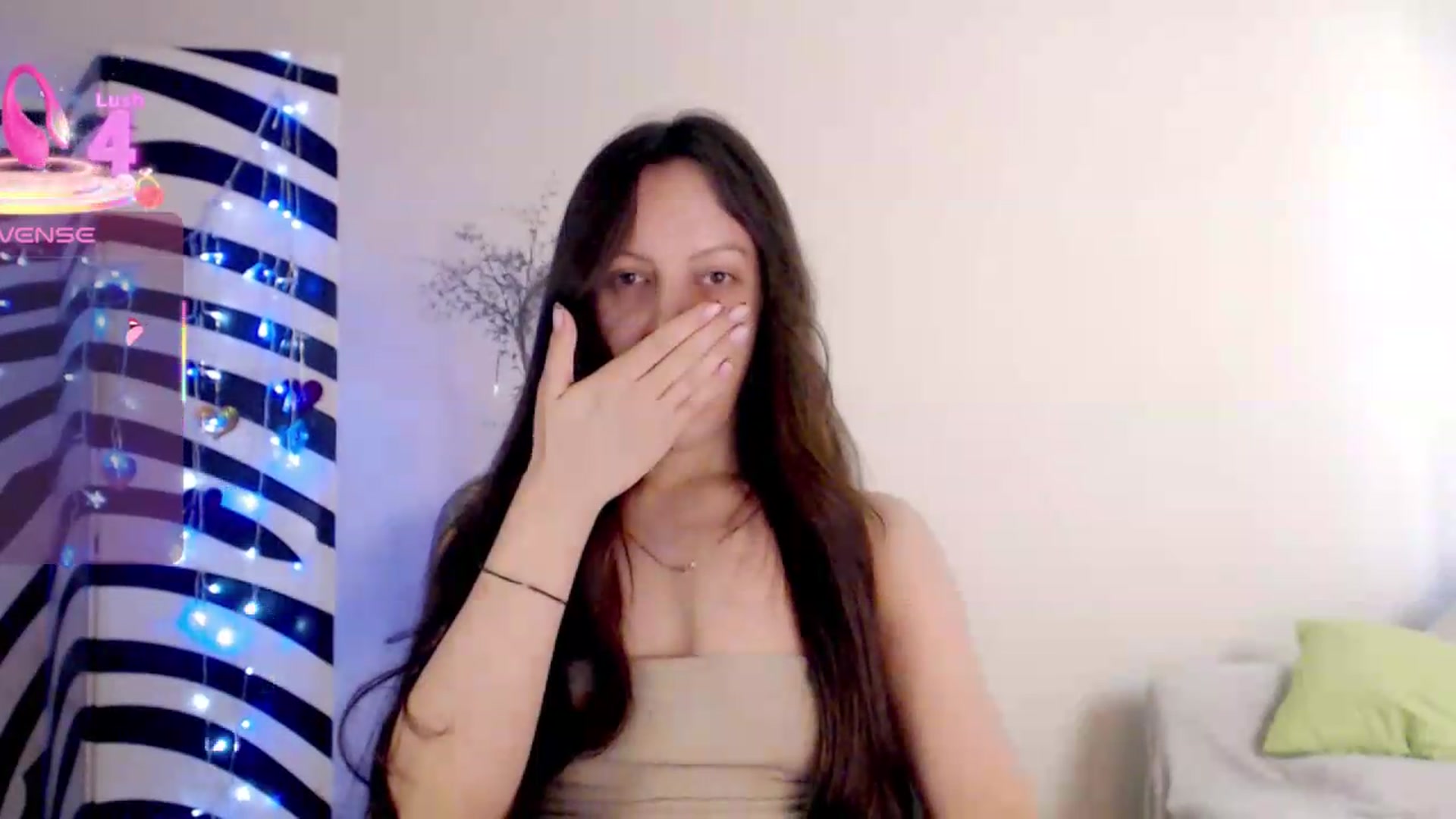 Gallery image thumbnail from BareflySi's myfreecams stream on, 06/23/2026, 09:50 image 17 of 20