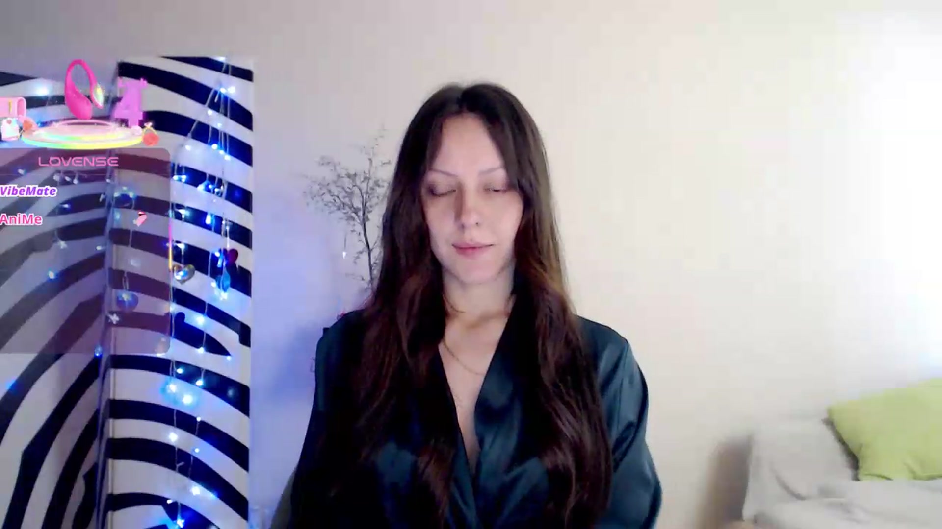 Gallery image thumbnail from BareflySi's myfreecams stream on, 06/27/2026, 10:59 image 3 of 20
