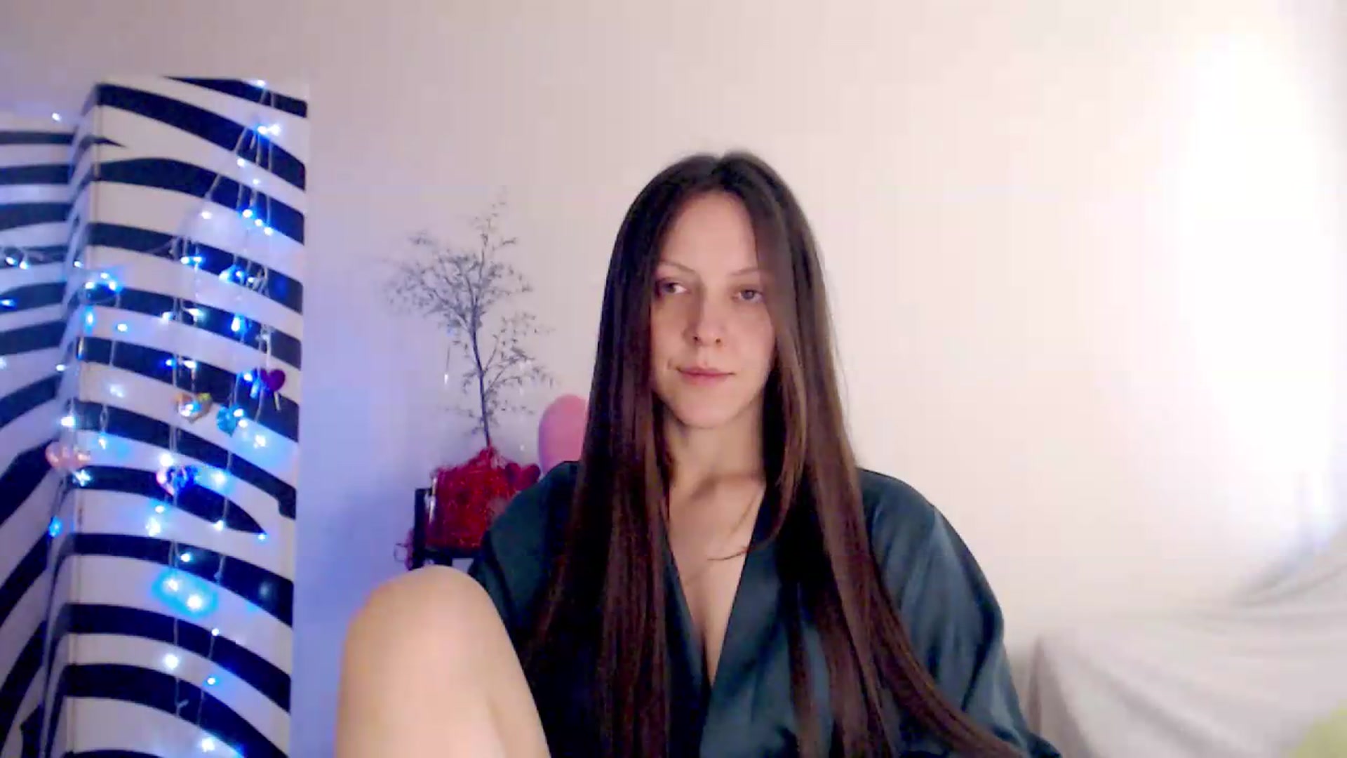 Gallery image thumbnail from BareflySi's myfreecams stream on, 06/29/2026, 10:30 image 5 of 20
