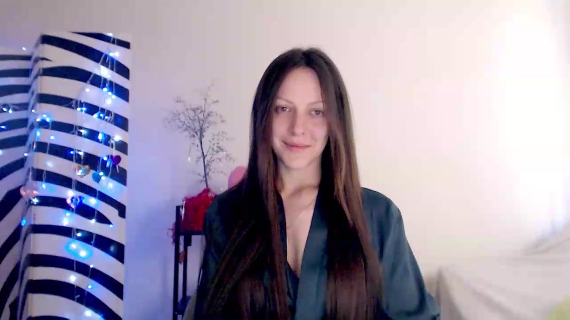 Gallery image thumbnail from BareflySi's myfreecams stream on, 06/29/2026, 10:30 image 17 of 20