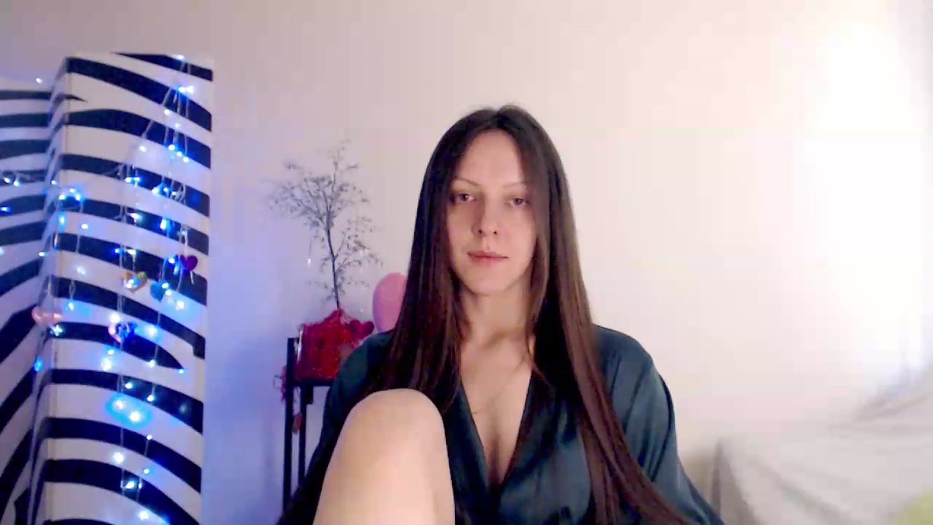 Gallery image thumbnail from BareflySi's myfreecams stream on, 06/29/2026, 10:30 image 13 of 20