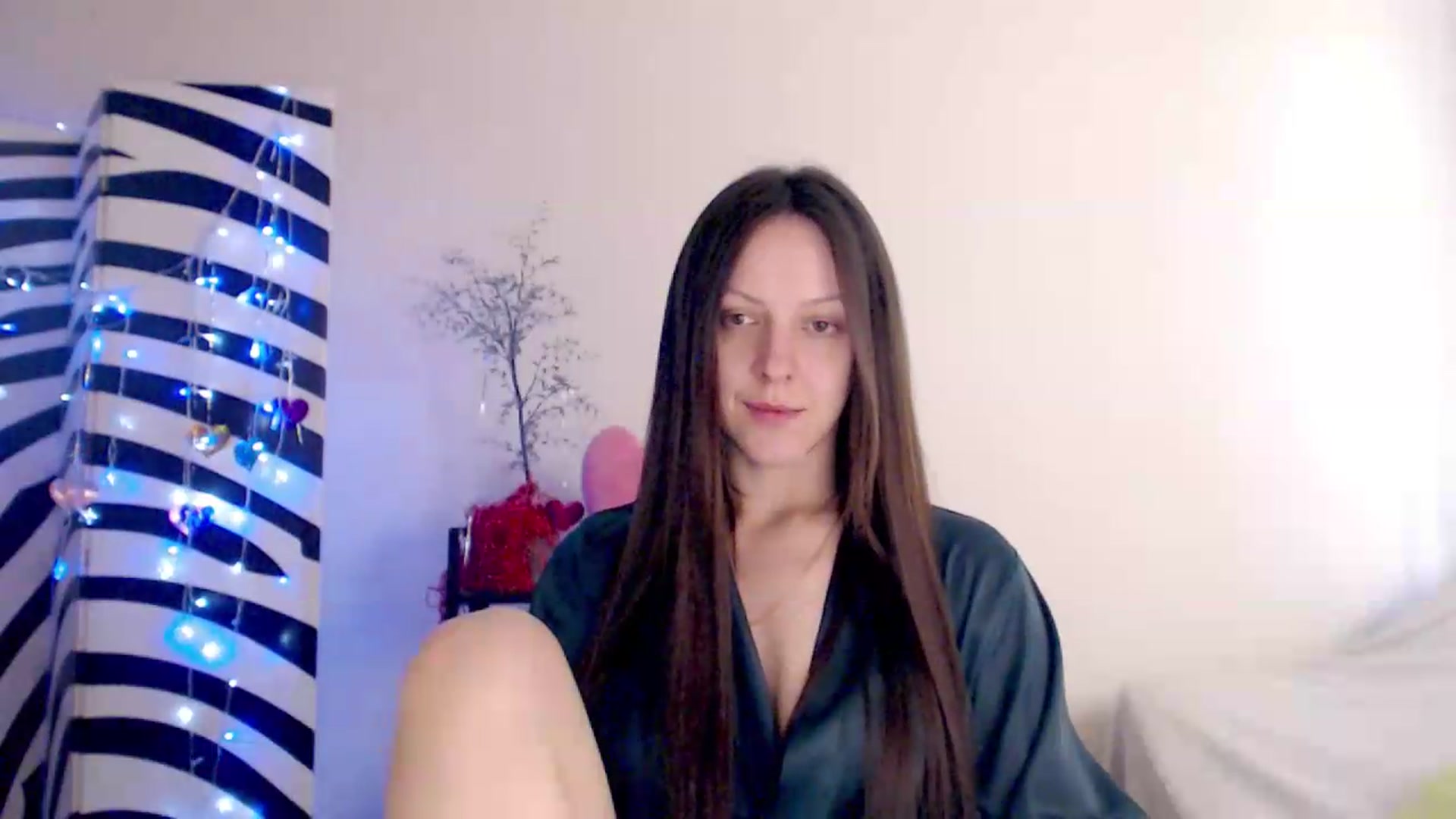 Gallery image thumbnail from BareflySi's myfreecams stream on, 06/29/2026, 10:30 image 8 of 20