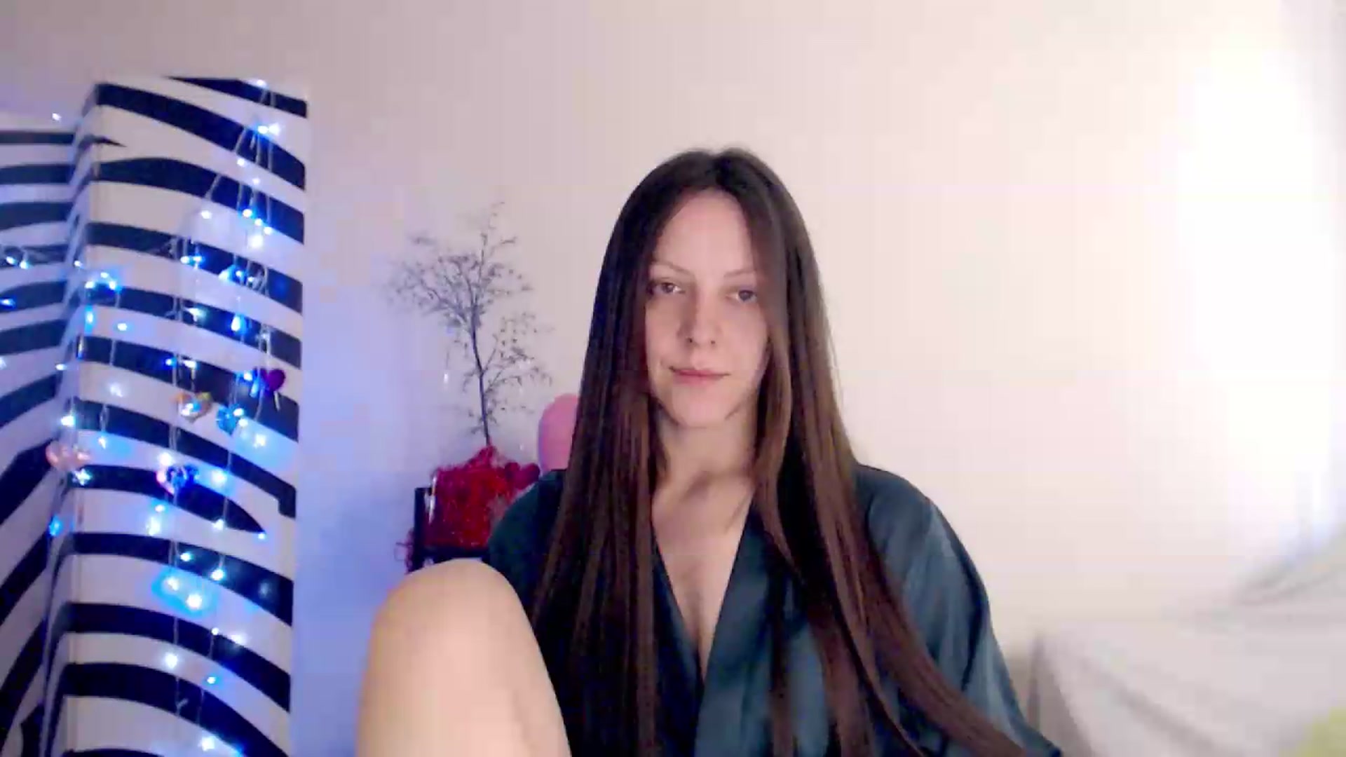 Gallery image thumbnail from BareflySi's myfreecams stream on, 06/29/2026, 10:30 image 3 of 20