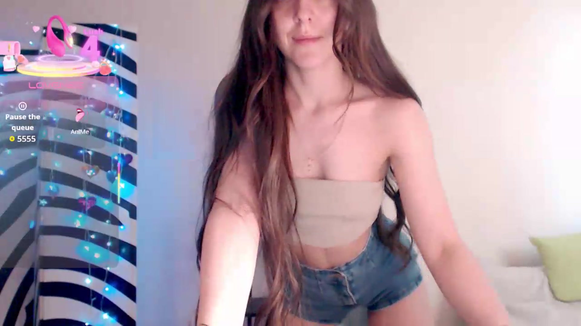 Gallery image thumbnail from BareflySi's myfreecams stream on, 06/30/2026, 14:35 image 12 of 20