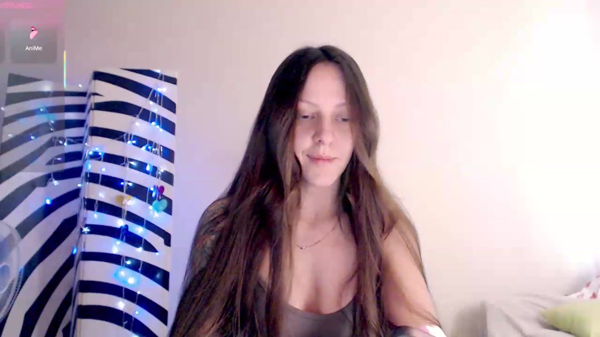 Gallery image thumbnail from BareflySi's myfreecams stream on, 07/05/2026, 11:55 image 5 of 20