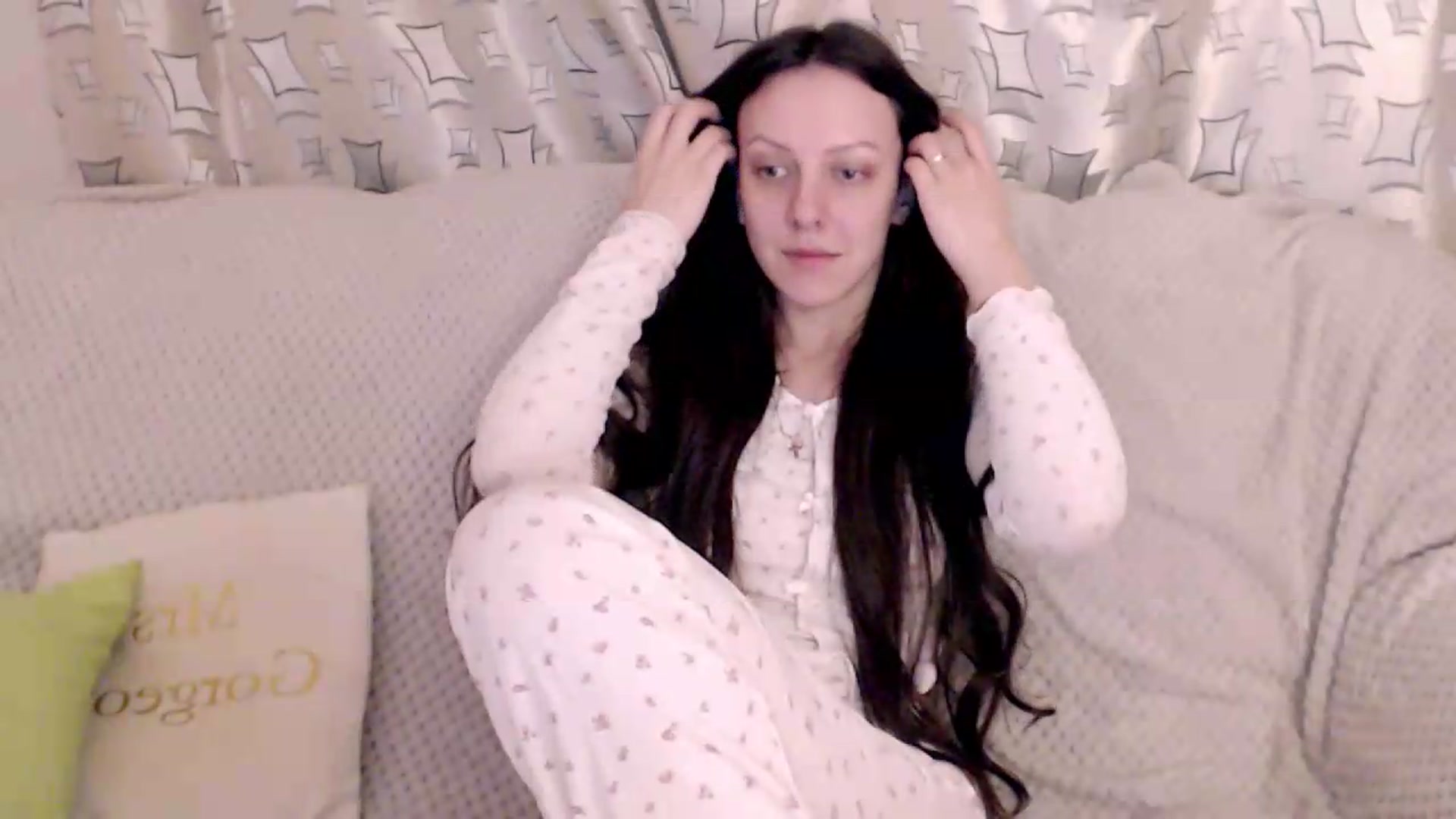 Gallery image thumbnail from BareflySi's myfreecams stream on, 07/08/2026, 11:19 image 3 of 20