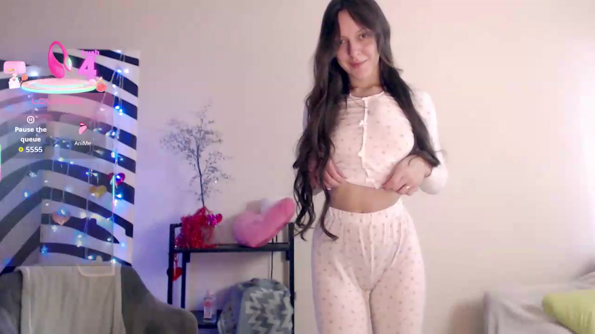 Gallery image thumbnail from BareflySi's myfreecams stream on, 07/08/2026, 12:35 image 15 of 20