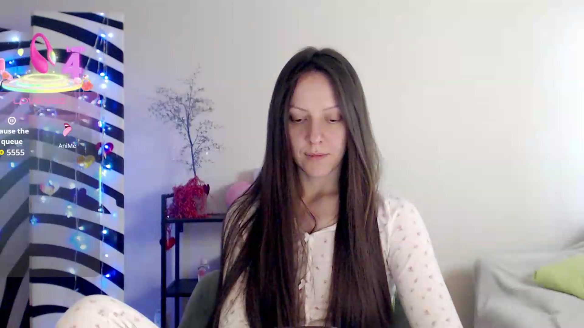 Gallery image thumbnail from BareflySi's myfreecams stream on, 07/09/2026, 11:00 image 17 of 20