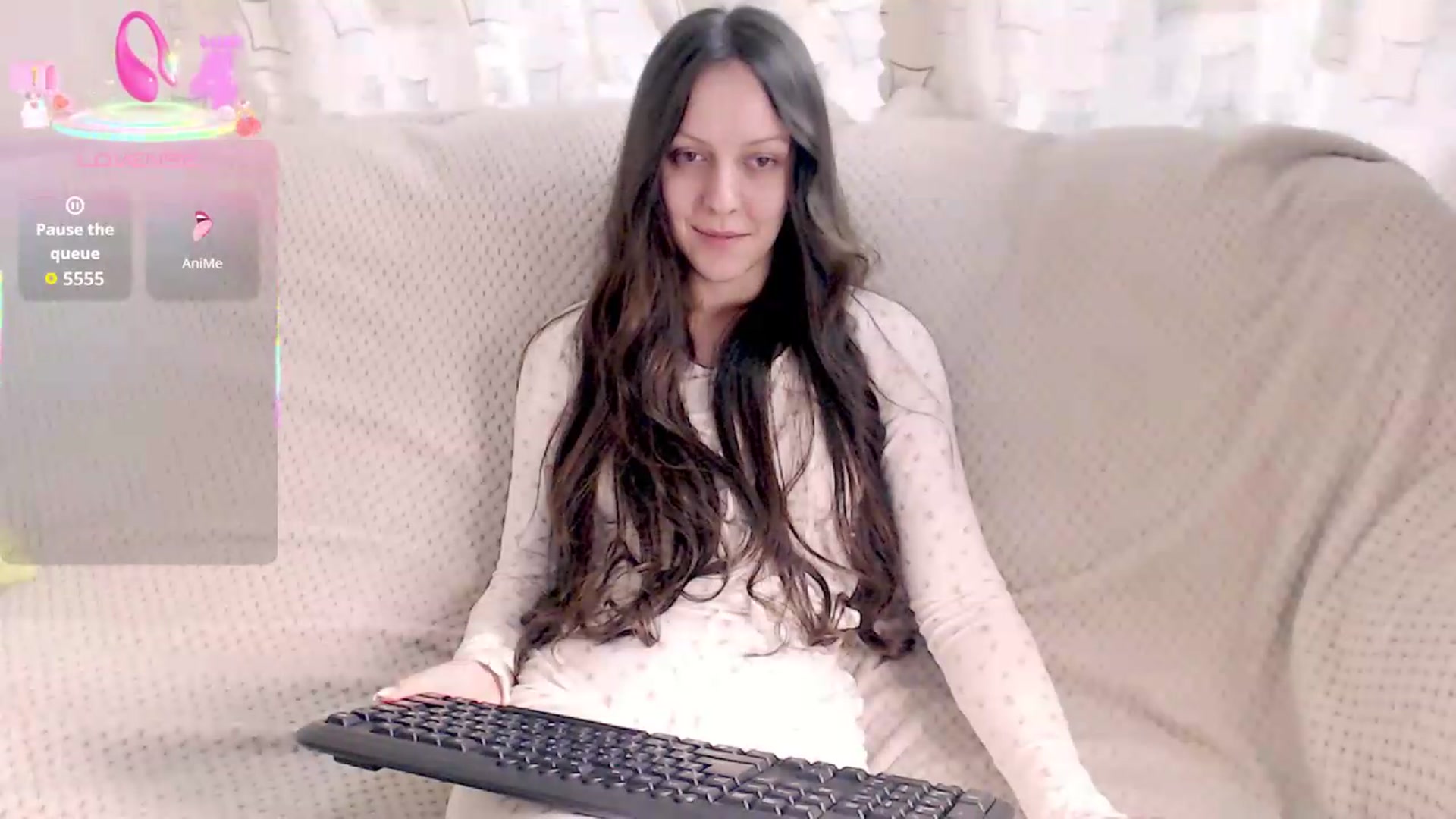Gallery image thumbnail from BareflySi's myfreecams stream on, 07/11/2026, 12:39 image 15 of 20