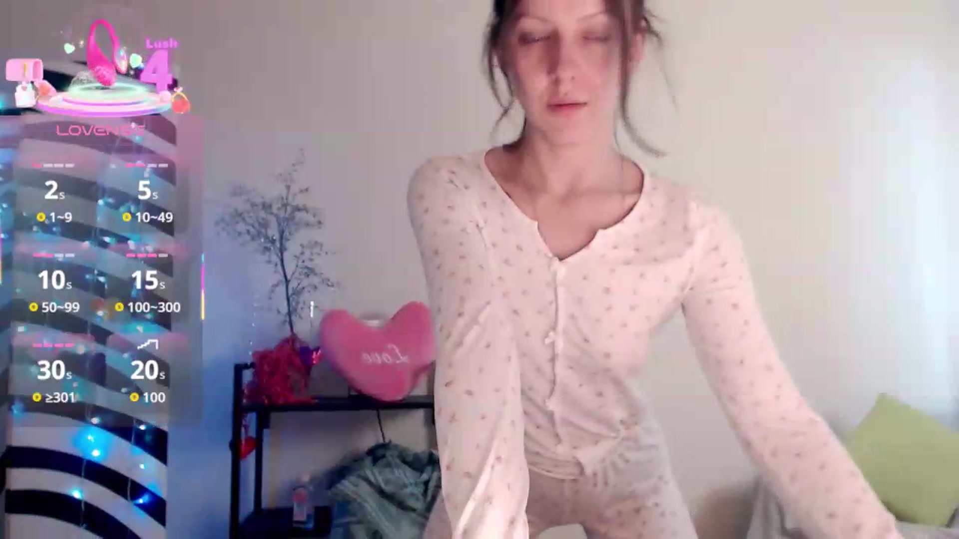 Gallery image thumbnail from BareflySi's myfreecams stream on, 07/15/2026, 11:46 image 10 of 20