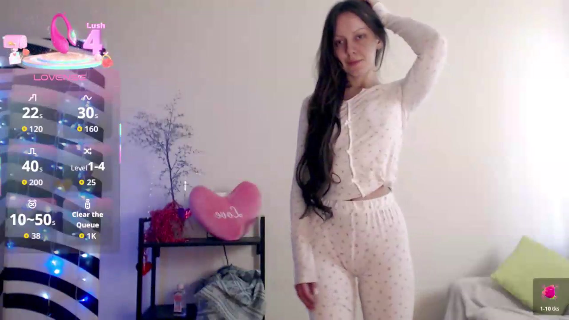 Gallery image thumbnail from BareflySi's myfreecams stream on, 07/15/2026, 11:46 image 16 of 20