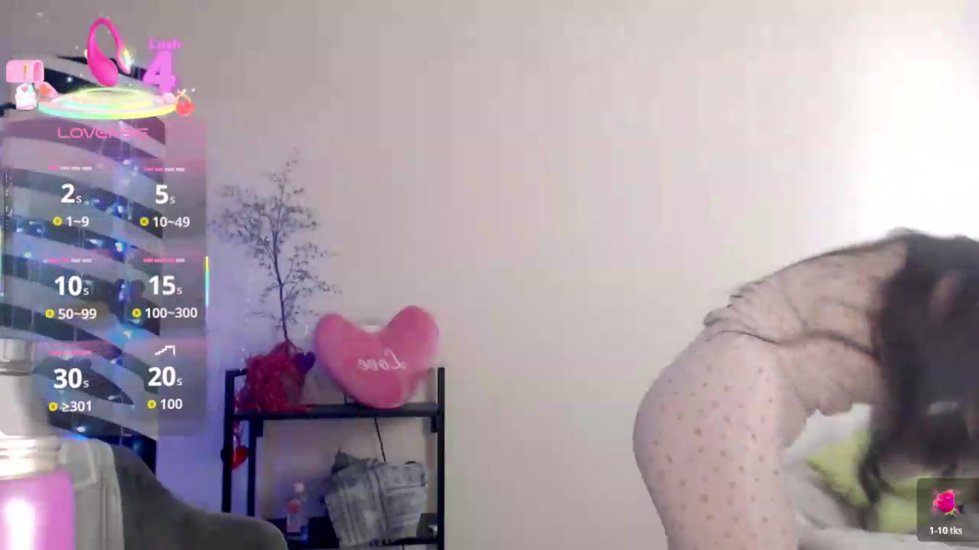 Gallery image thumbnail from BareflySi's myfreecams stream on, 07/15/2026, 13:59 image 13 of 20
