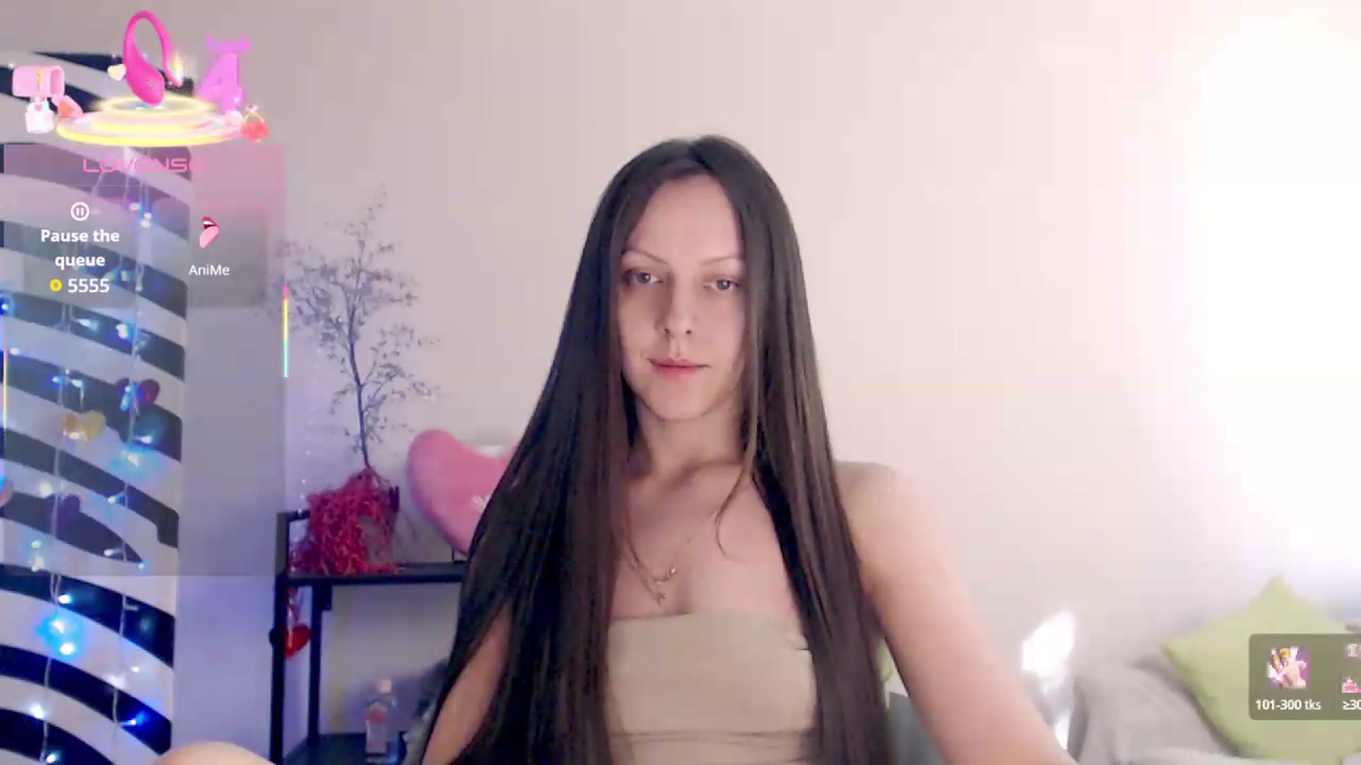 Gallery image thumbnail from BareflySi's myfreecams stream on, 07/16/2026, 14:17 image 4 of 20