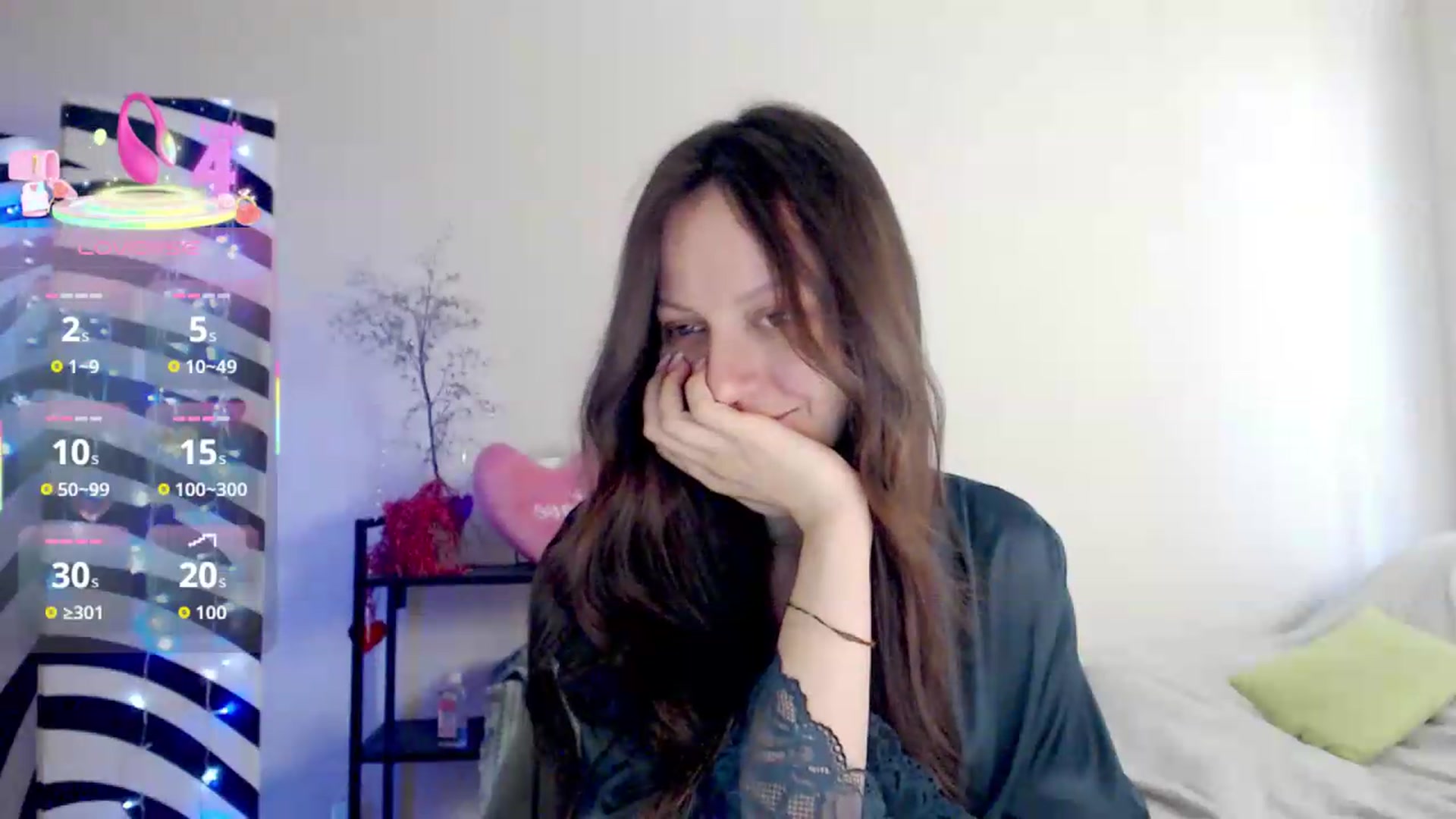 Gallery image thumbnail from BareflySi's myfreecams stream on, 07/18/2026, 10:07 image 17 of 20