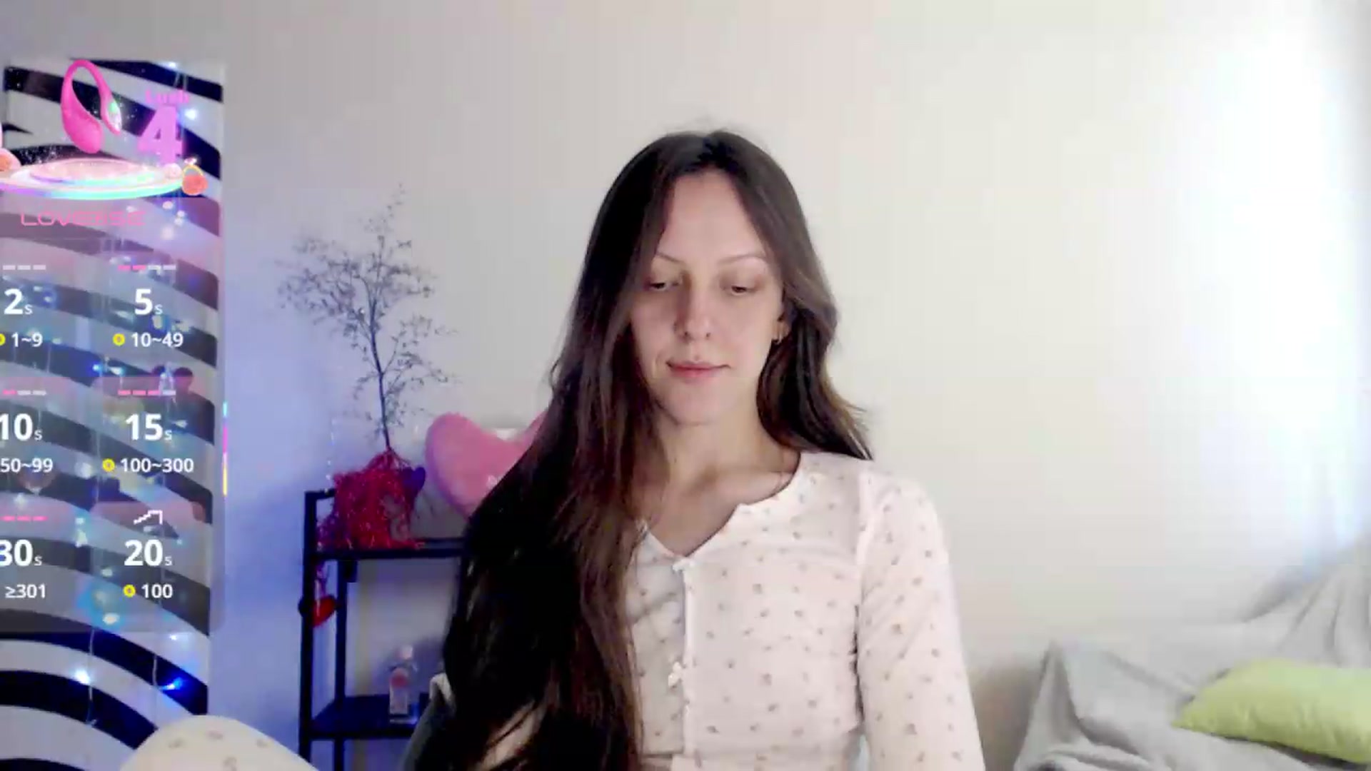 Gallery image thumbnail from BareflySi's myfreecams stream on, 07/18/2026, 10:48 image 12 of 20
