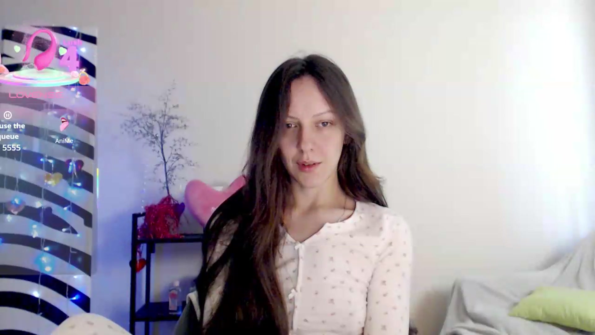 Gallery image thumbnail from BareflySi's myfreecams stream on, 07/18/2026, 10:48 image 17 of 20