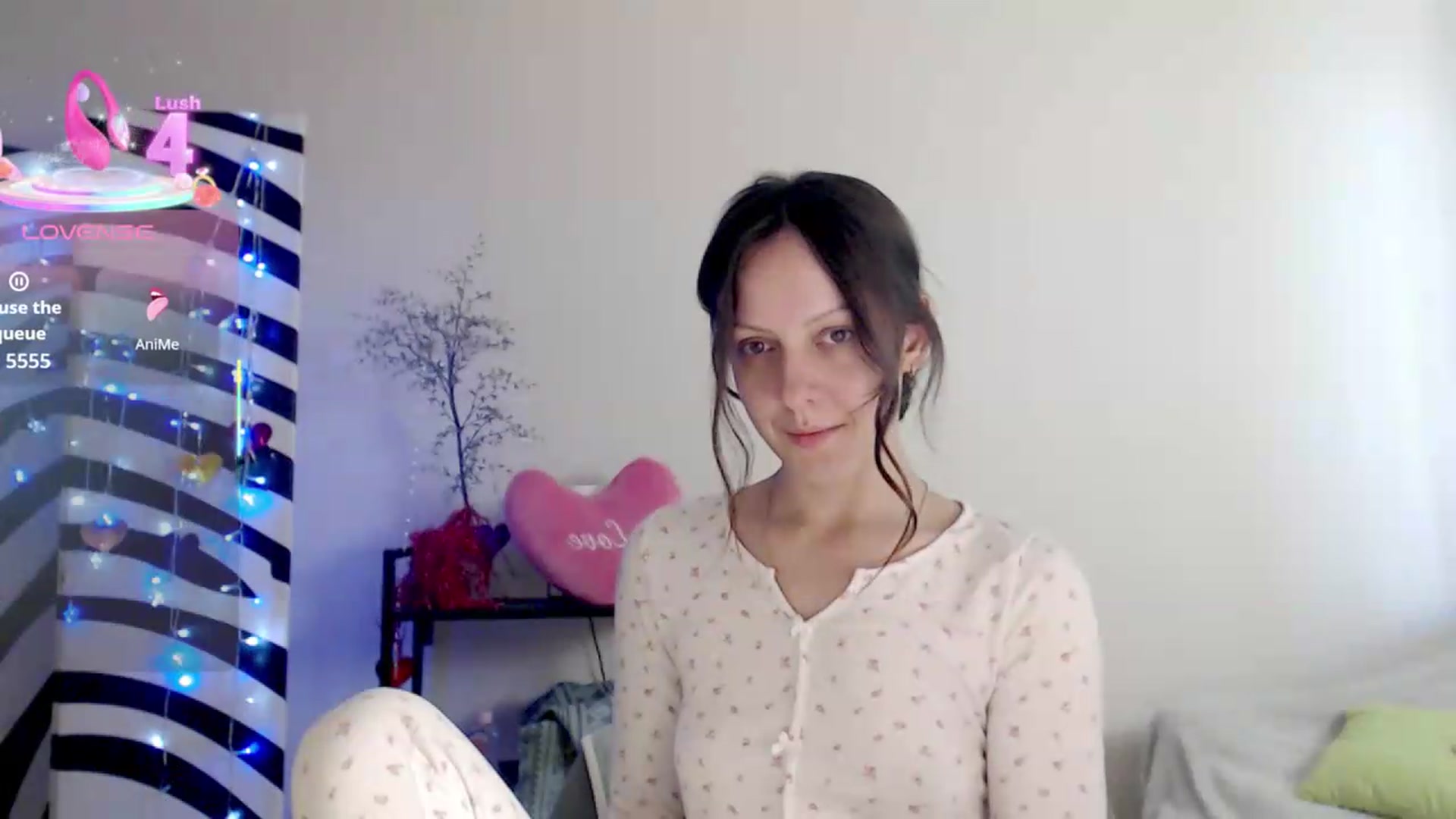 Gallery image thumbnail from BareflySi's myfreecams stream on, 07/18/2026, 11:34 image 20 of 20