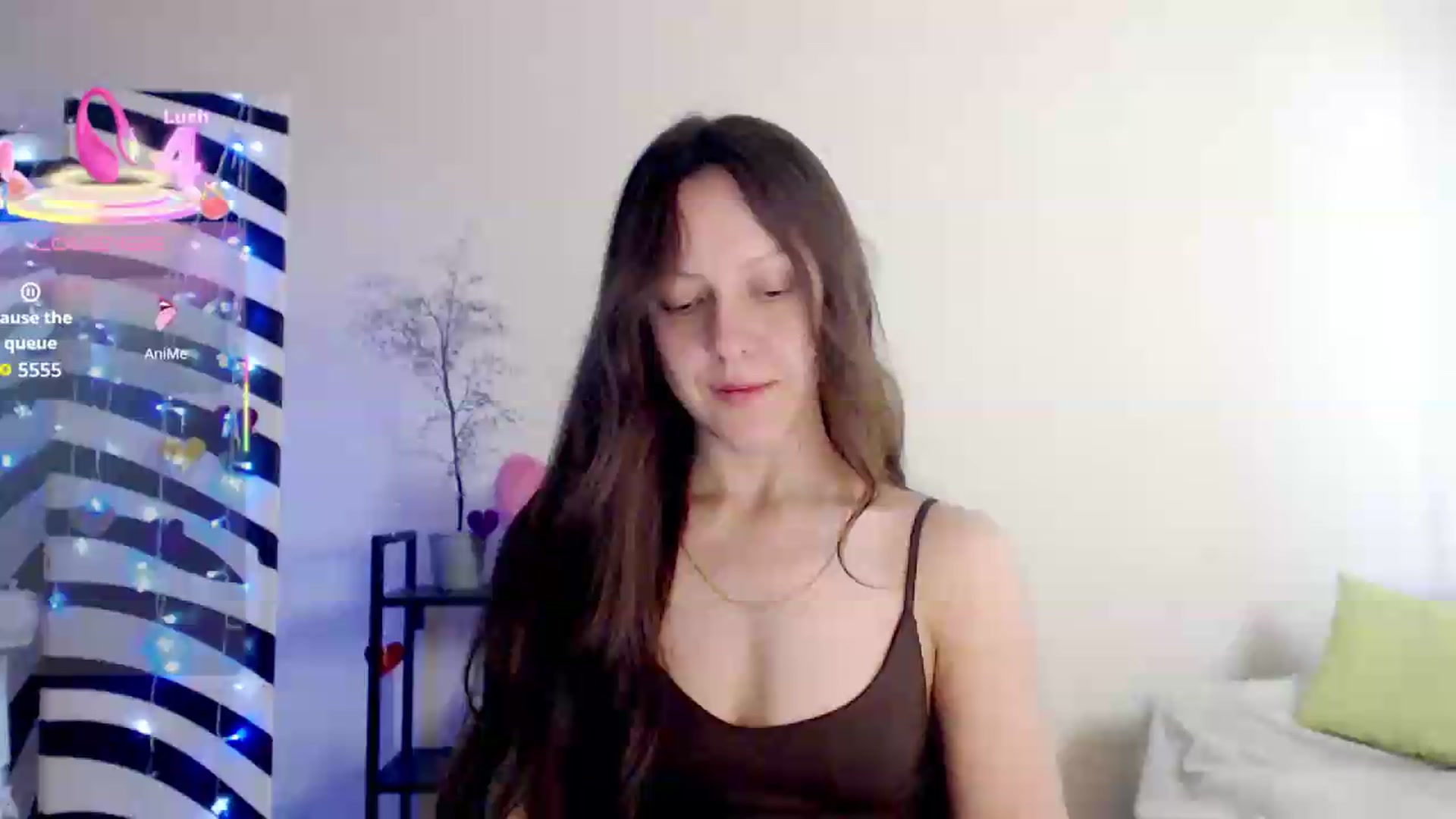 Gallery image thumbnail from BareflySi's myfreecams stream on, 07/19/2026, 10:18 image 1 of 20
