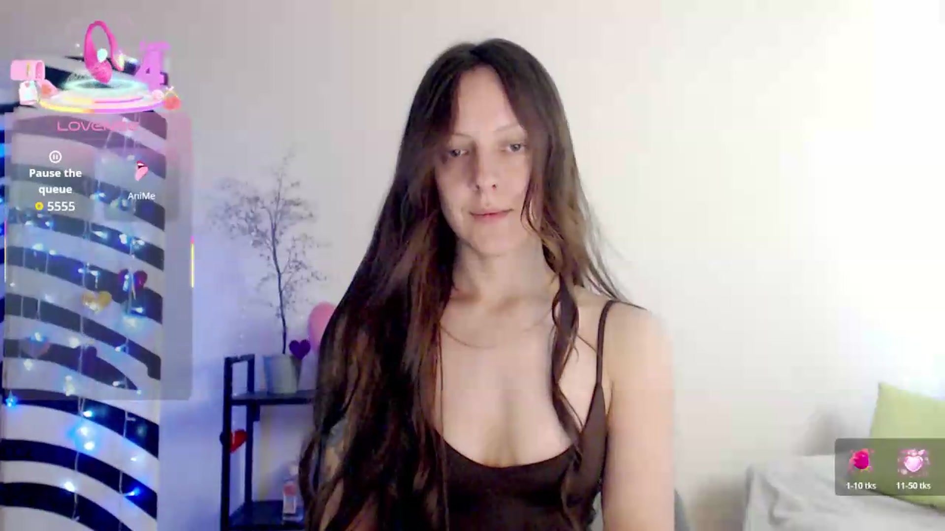 Gallery image thumbnail from BareflySi's myfreecams stream on, 07/19/2026, 10:50 image 18 of 20