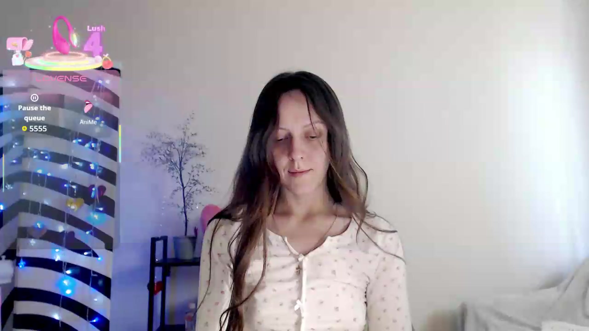 Gallery image thumbnail from BareflySi's myfreecams stream on, 07/19/2026, 12:20 image 11 of 20