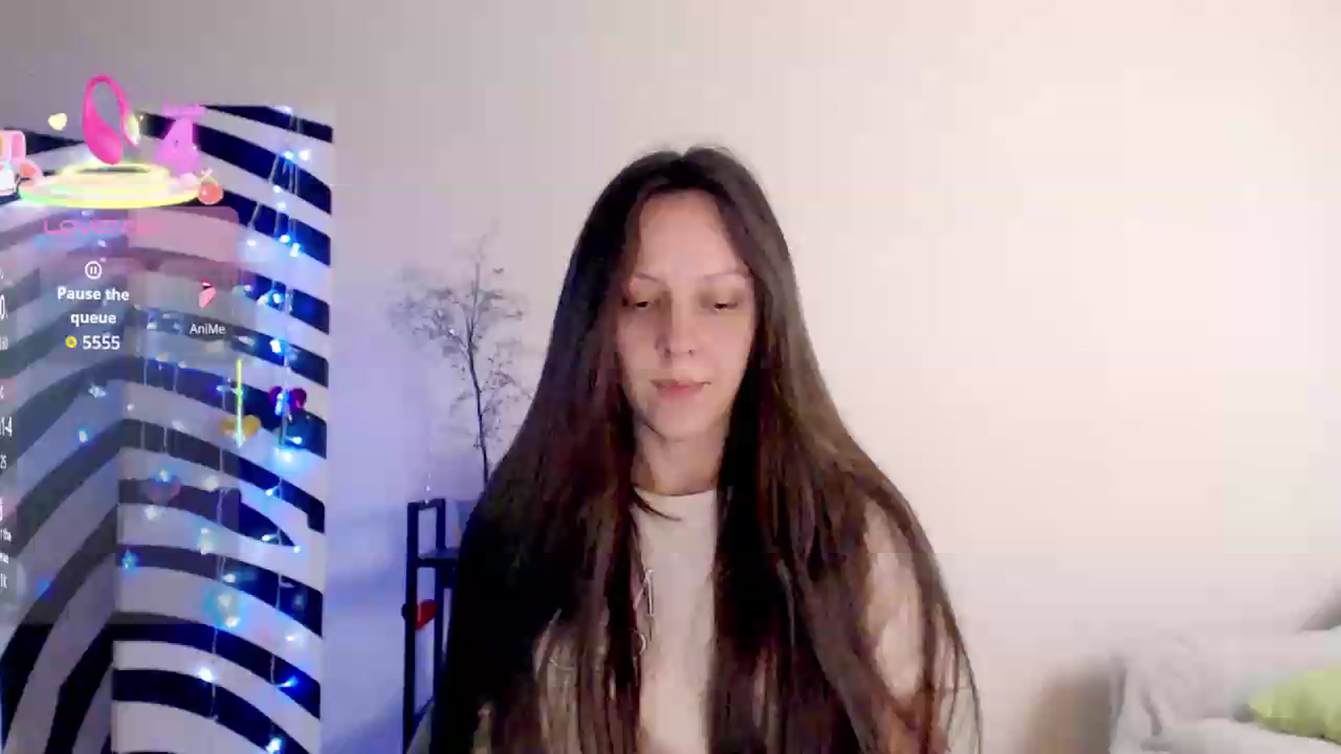 Gallery image thumbnail from BareflySi's myfreecams stream on, 07/21/2026, 11:46 image 1 of 20