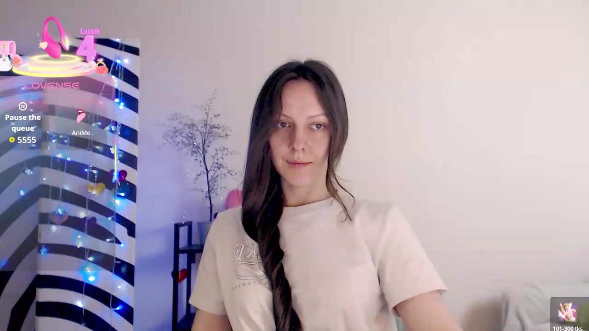 Gallery image thumbnail from BareflySi's myfreecams stream on, 07/21/2026, 11:46 image 18 of 20