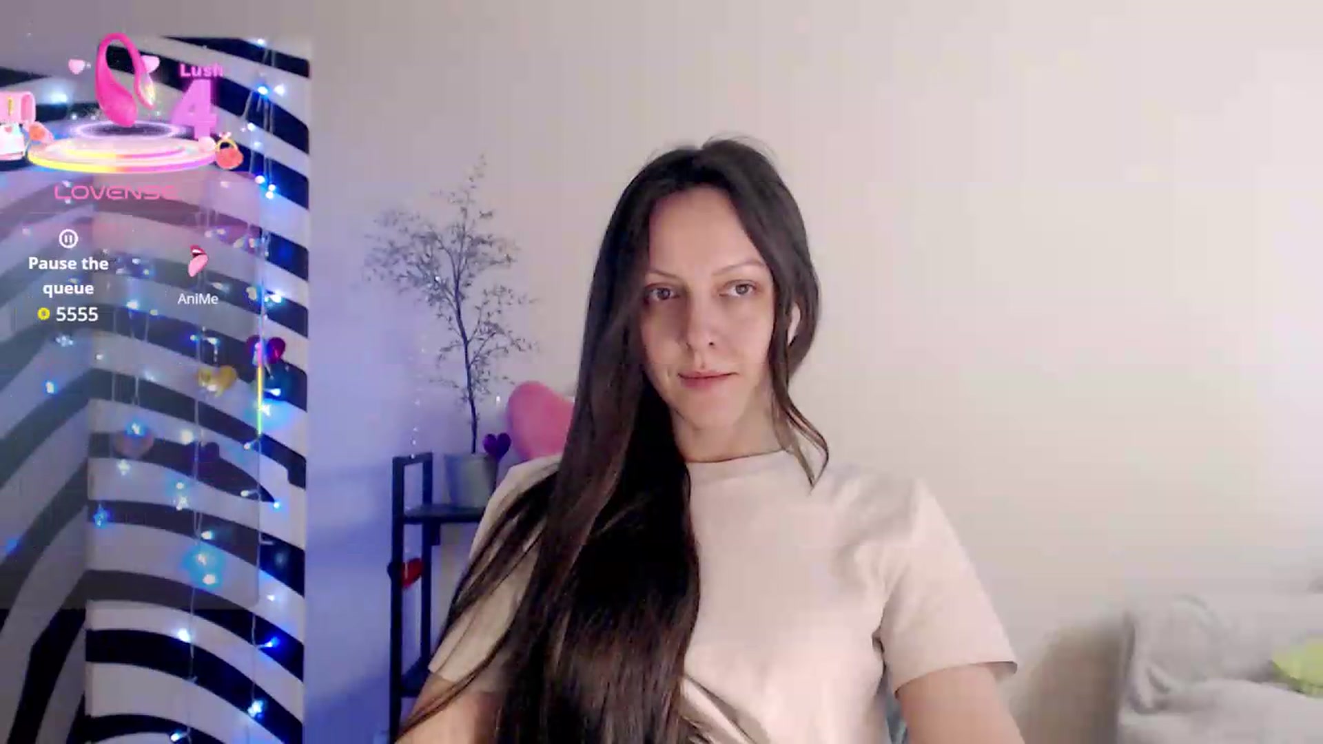 Gallery image thumbnail from BareflySi's myfreecams stream on, 07/21/2026, 12:57 image 9 of 20