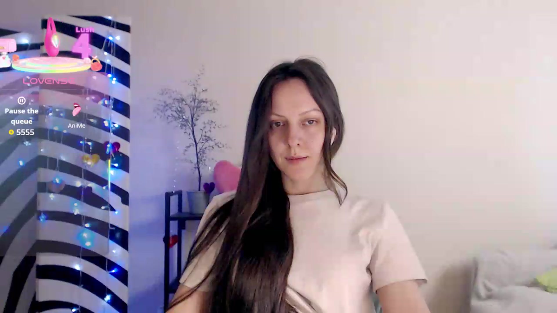 Gallery image thumbnail from BareflySi's myfreecams stream on, 07/21/2026, 12:57 image 10 of 20