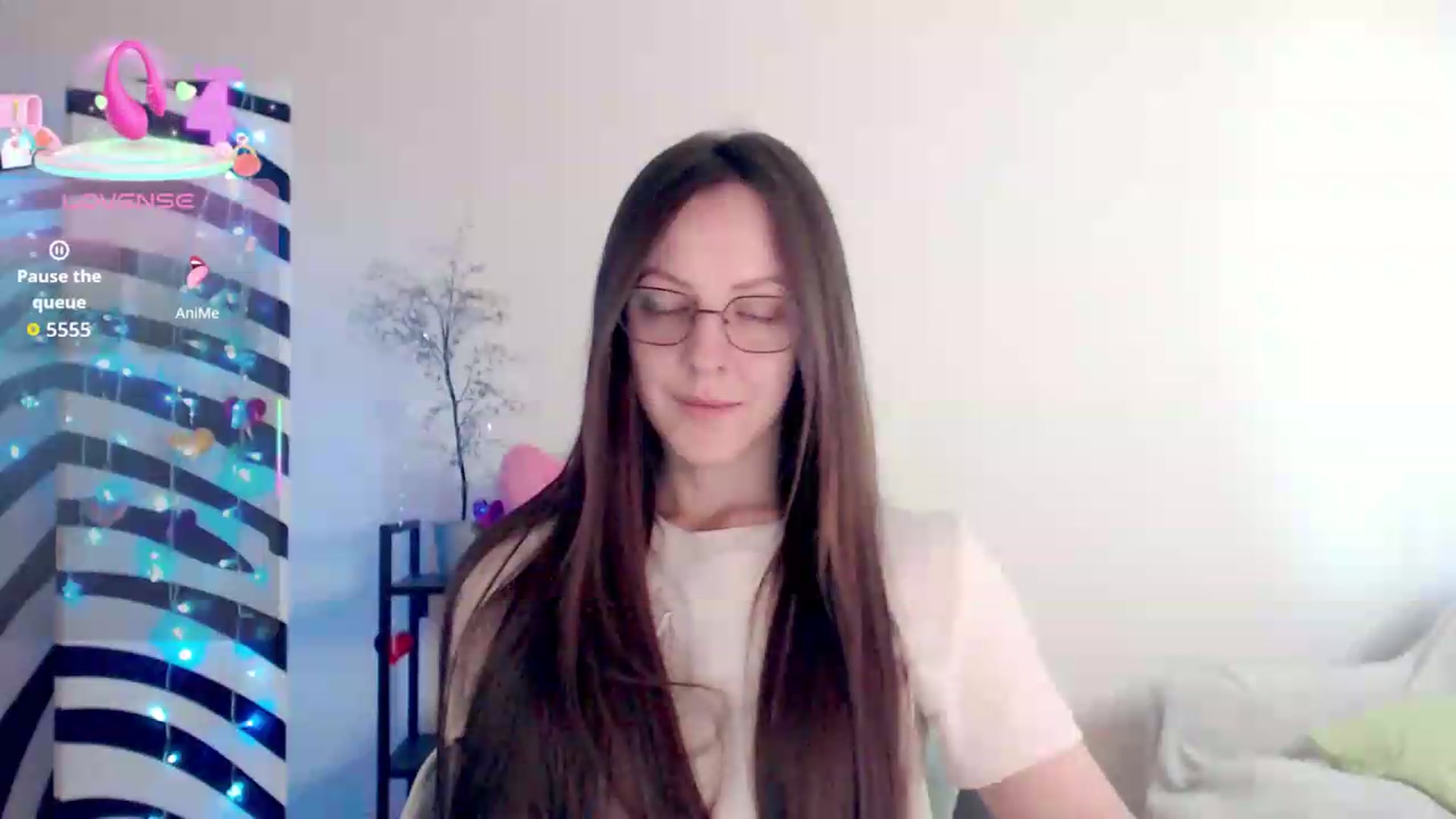 Gallery image thumbnail from BareflySi's myfreecams stream on, 07/22/2026, 10:17 image 13 of 20