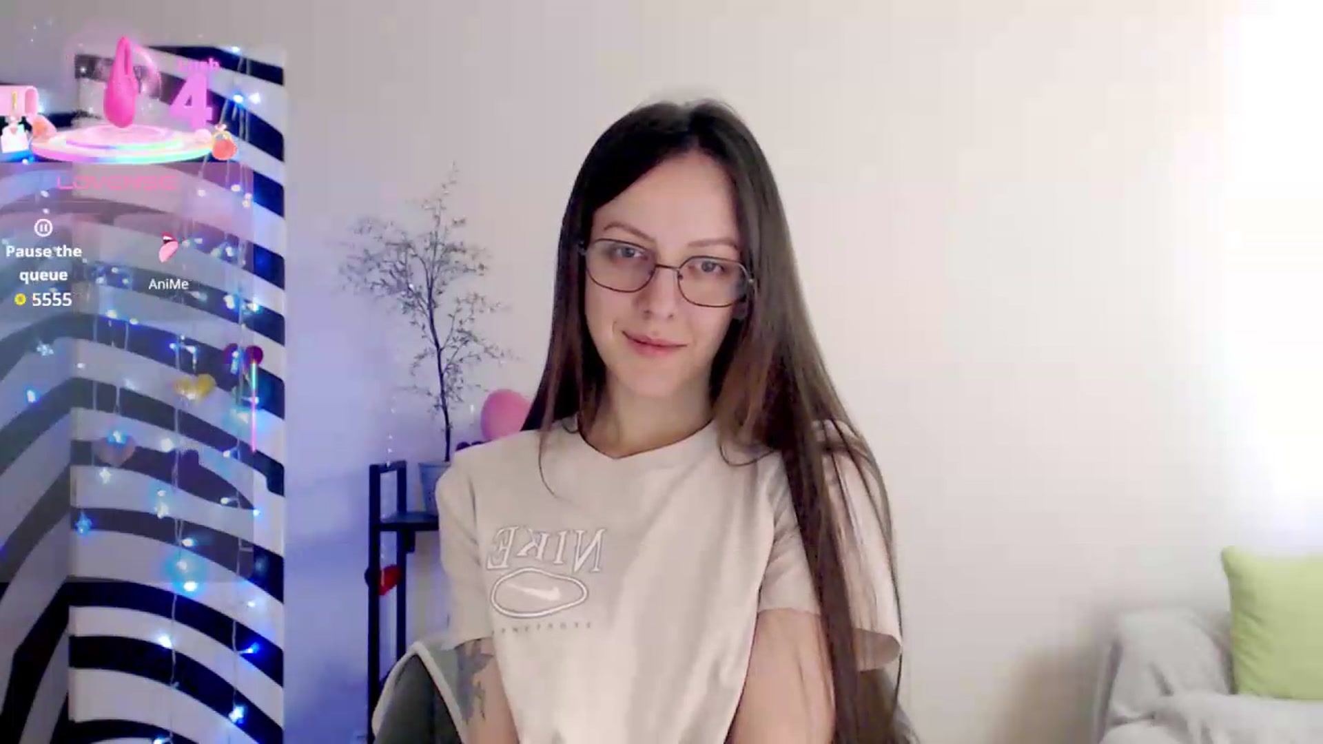 Gallery image thumbnail from BareflySi's myfreecams stream on, 07/22/2026, 11:40 image 8 of 20