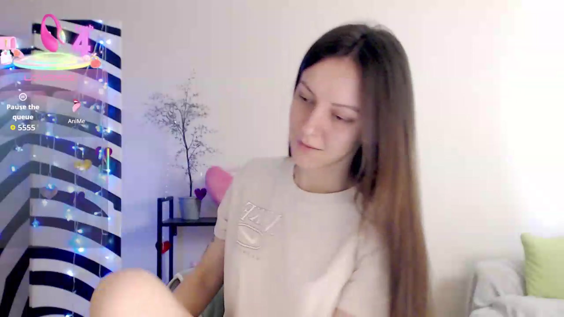Gallery image thumbnail from BareflySi's myfreecams stream on, 07/22/2026, 11:40 image 10 of 20