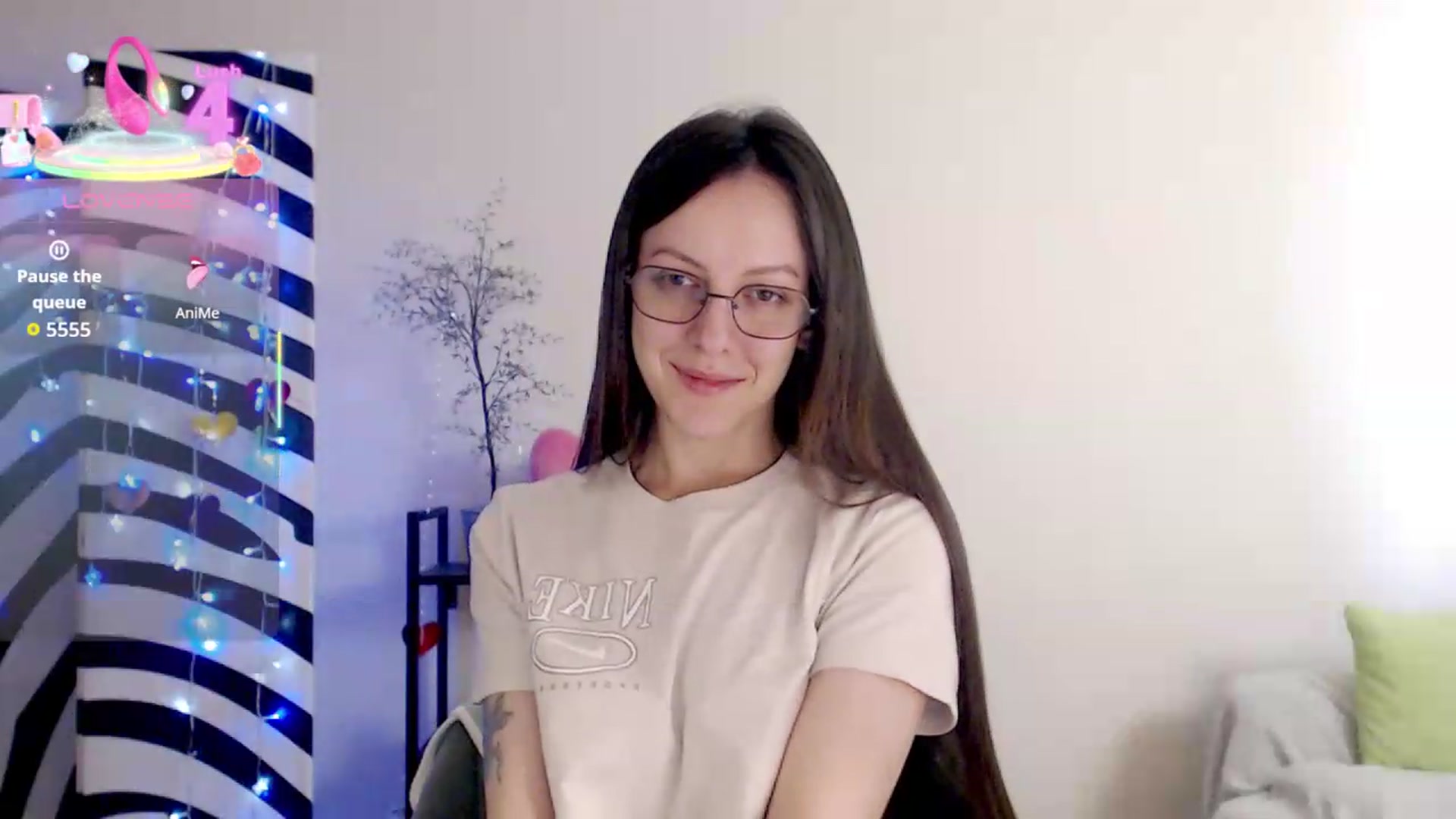 Gallery image thumbnail from BareflySi's myfreecams stream on, 07/22/2026, 11:40 image 7 of 20