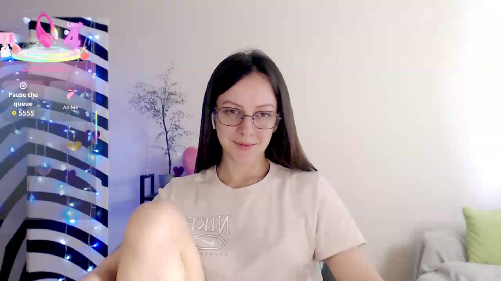 Gallery image thumbnail from BareflySi's myfreecams stream on, 07/22/2026, 11:40 image 3 of 20