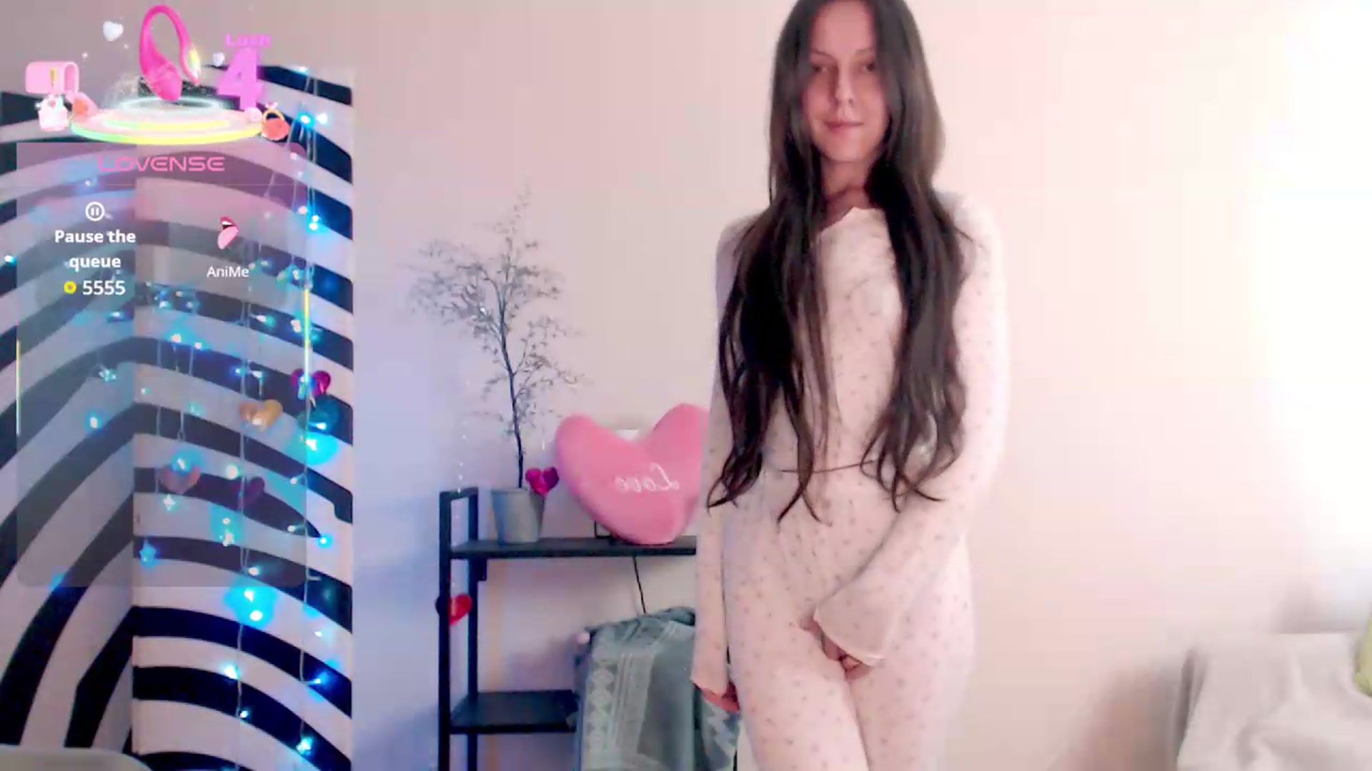 Gallery image thumbnail from BareflySi's myfreecams stream on, 07/24/2026, 12:05 image 12 of 20