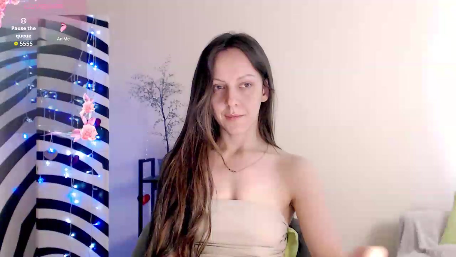 Gallery image thumbnail from BareflySi's myfreecams stream on, 07/27/2026, 11:55 image 9 of 20
