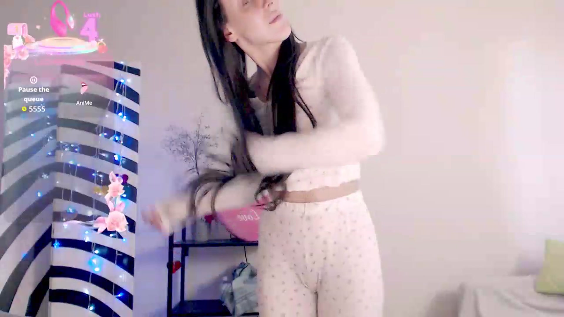 Gallery image thumbnail from BareflySi's myfreecams stream on, 07/28/2026, 11:44 image 4 of 20